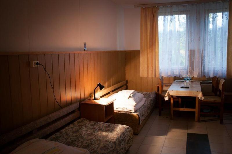 Centrum Szkolenia I Rekreacji Krasnobród Cameră foto